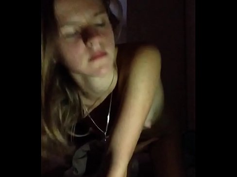 ❤️ Stúlka sjálfsfróar sér og kúrir ❤️❌ Klám á is.porn-evooli.ru ❌❤